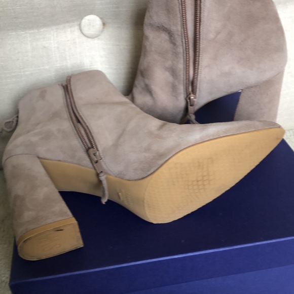 Stuart Weitzman Grandiose suede tie-back booties - Picture 8 of 8